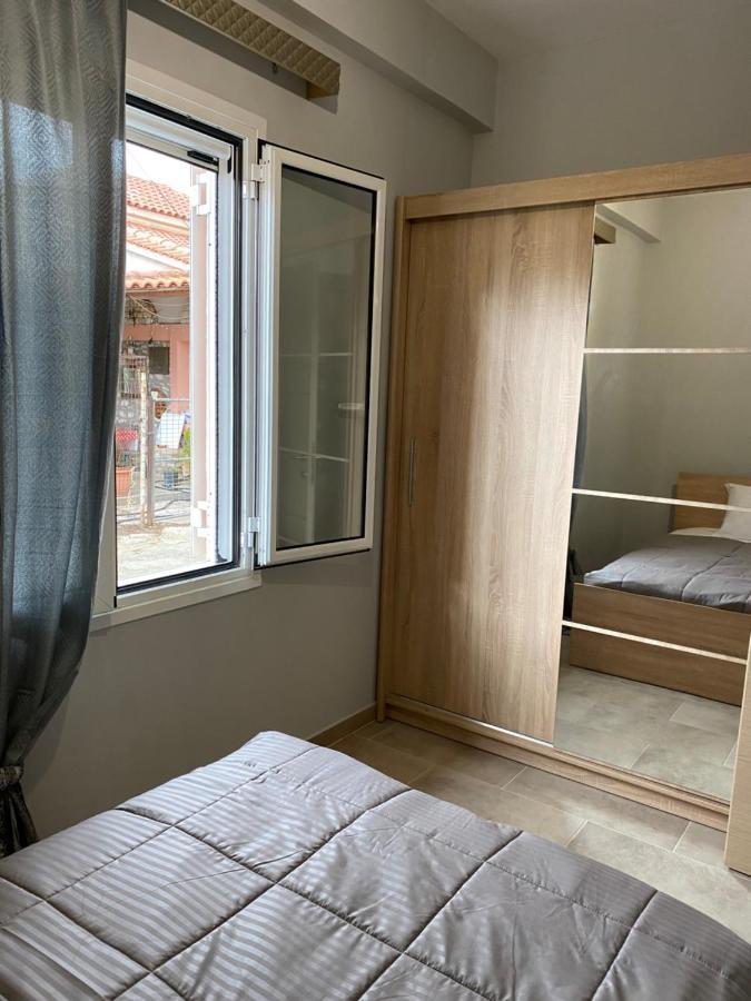 Olive Hill Apartment Karpofora Ngoại thất bức ảnh